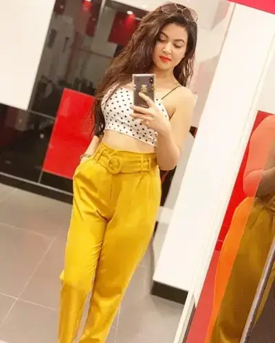 Meerganj Escort
